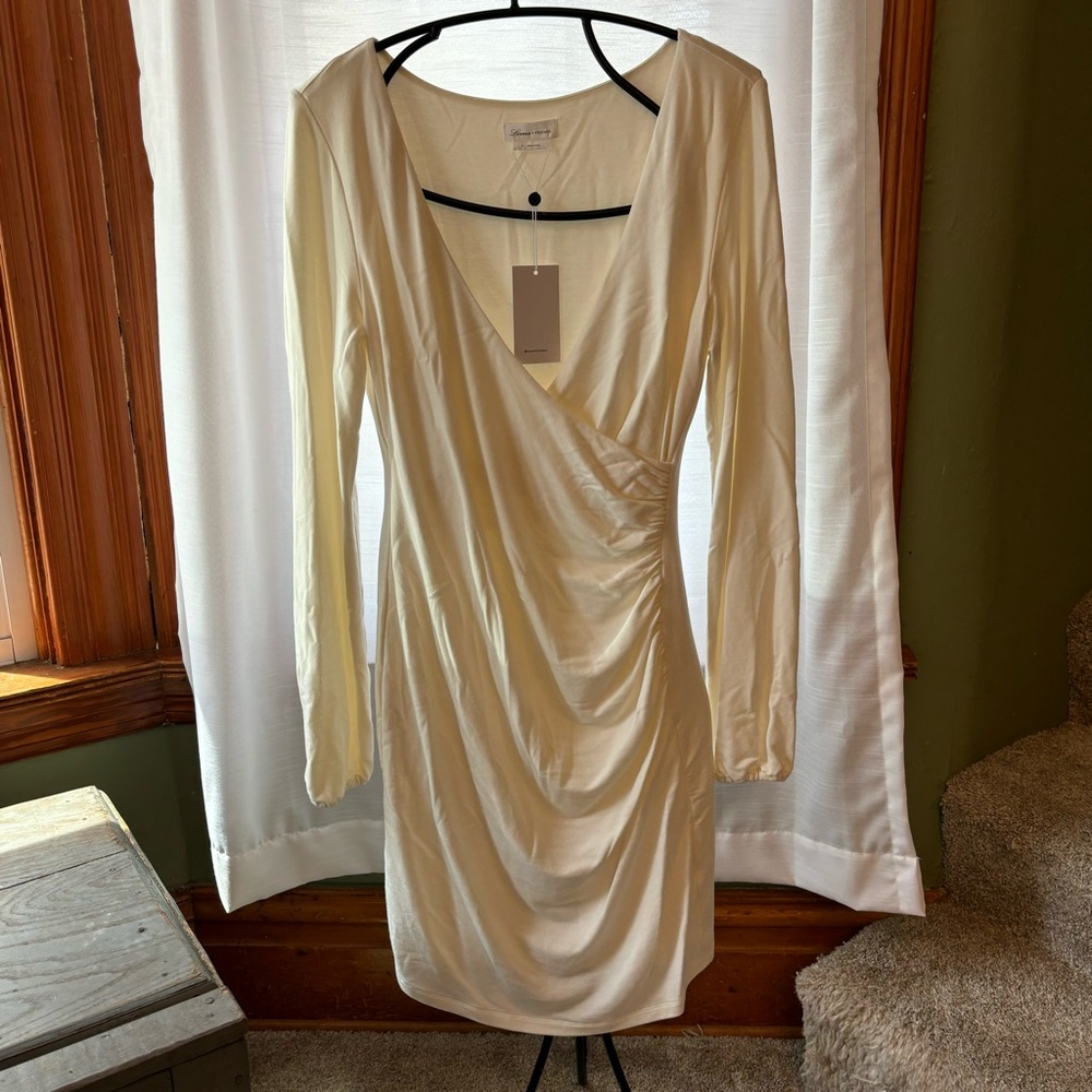 NWT Lovers + Friends off white long sleeve dress | size medium
